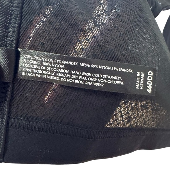 Torrid Curve 360 Back Smoothing Push-Up Plunge Bra Plus Size 46F Black Polka Dot - Picture 7 of 11